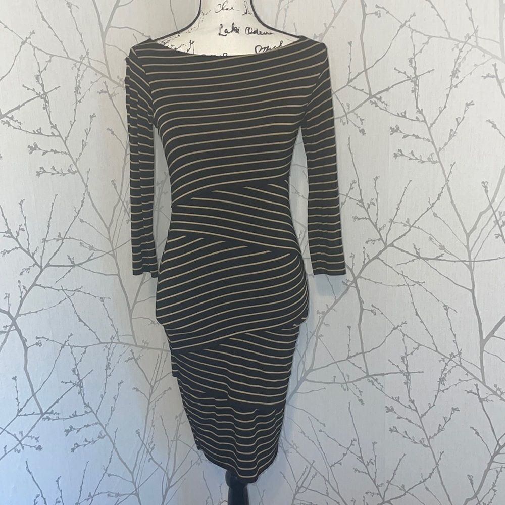 Ali & Jay Sheath Dress Women XS Black Tan Excellent Striped 3/4 Sleeve MAC-0094